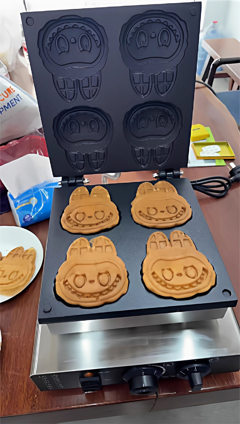 เครื่องทำวาฟเฟิลรูปการ์ตูนแบบม - Mini Waffle Maker Machine บทวิจารณ์และราคา
